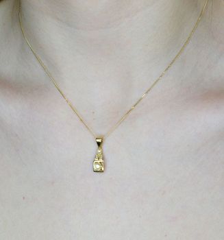 Złota zawieszka damska 585 Diamentowe kwadraciki P1SI 0,08ct4  wz 120w cert 12150 Biżuteria z kamieniami szlachetnymi, które swoim blaskiem zachwycą każdą kobietę (4).JPG